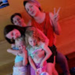 Meet your Posher, Bobbie